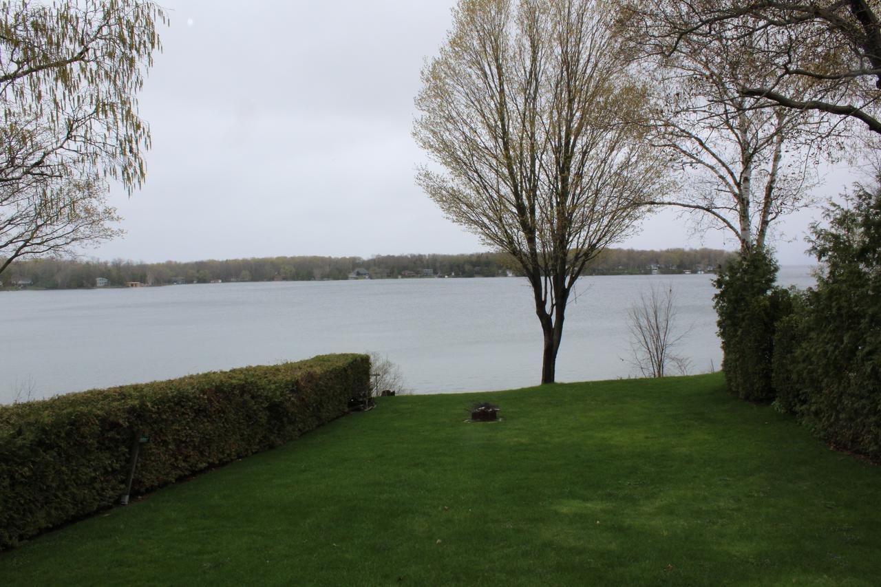 Water'S Edge B & B Oro-Medonte Kültér fotó
